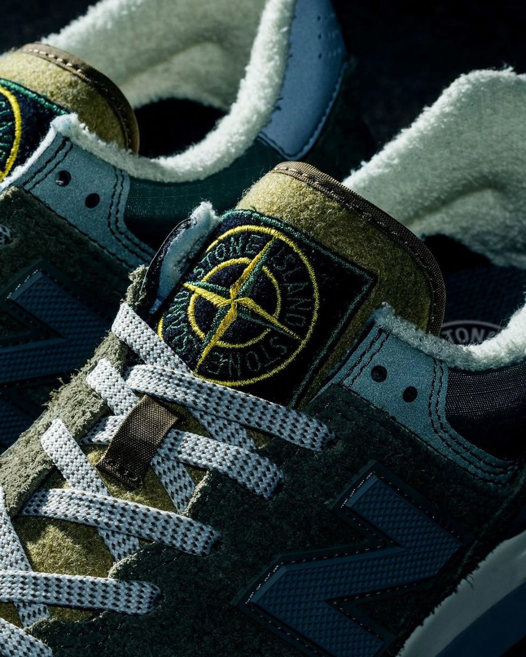 New Balance 574 | Sneakers New Balance per Uomo e Donna | ResellZone