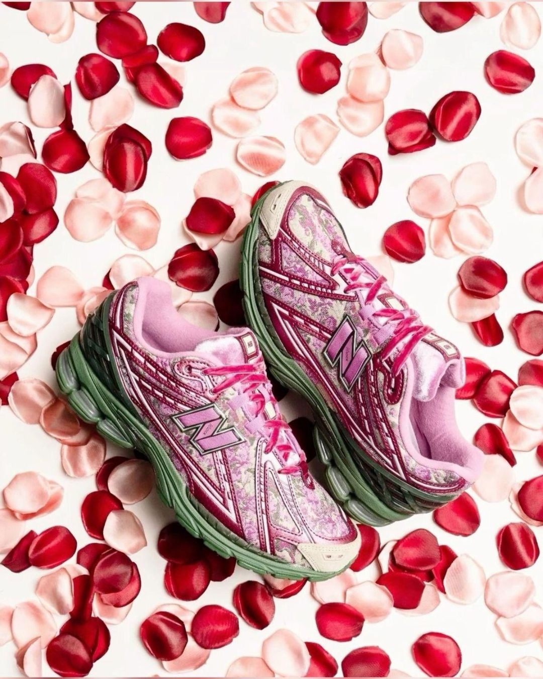 New Balance 1906 | Sneakers New Balance per Uomo e Donna | ResellZone