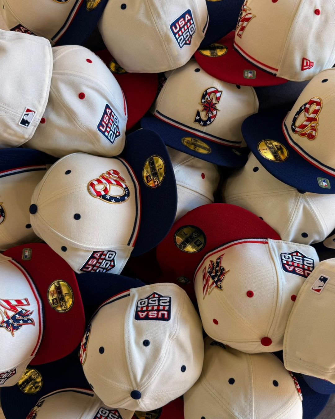 Cappellini & Cappelli Streetwear per Uomo e Donna | ResellZone