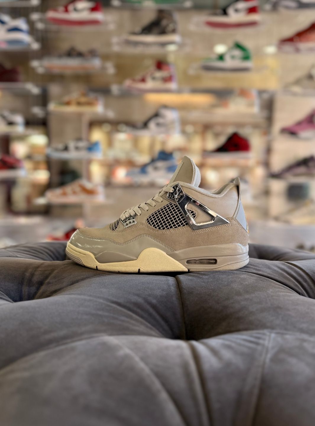 Air Jordan 4 Retro Frozen Moments - Sneakers Usate | ResellZone