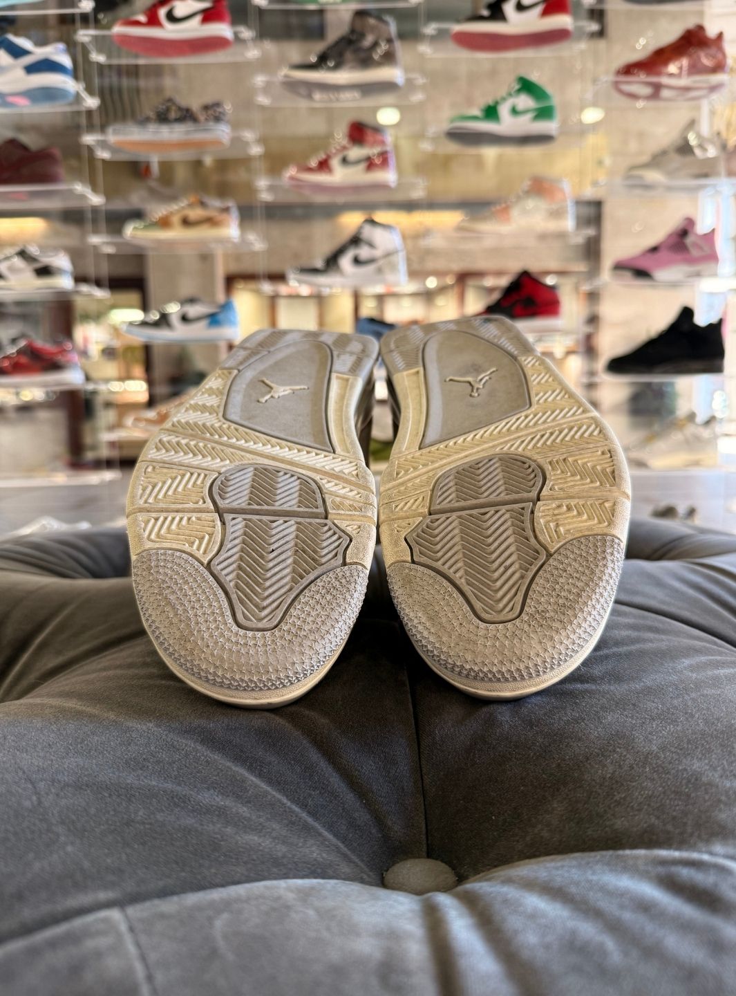Air Jordan 4 Retro Frozen Moments - Sneakers Usate | ResellZone