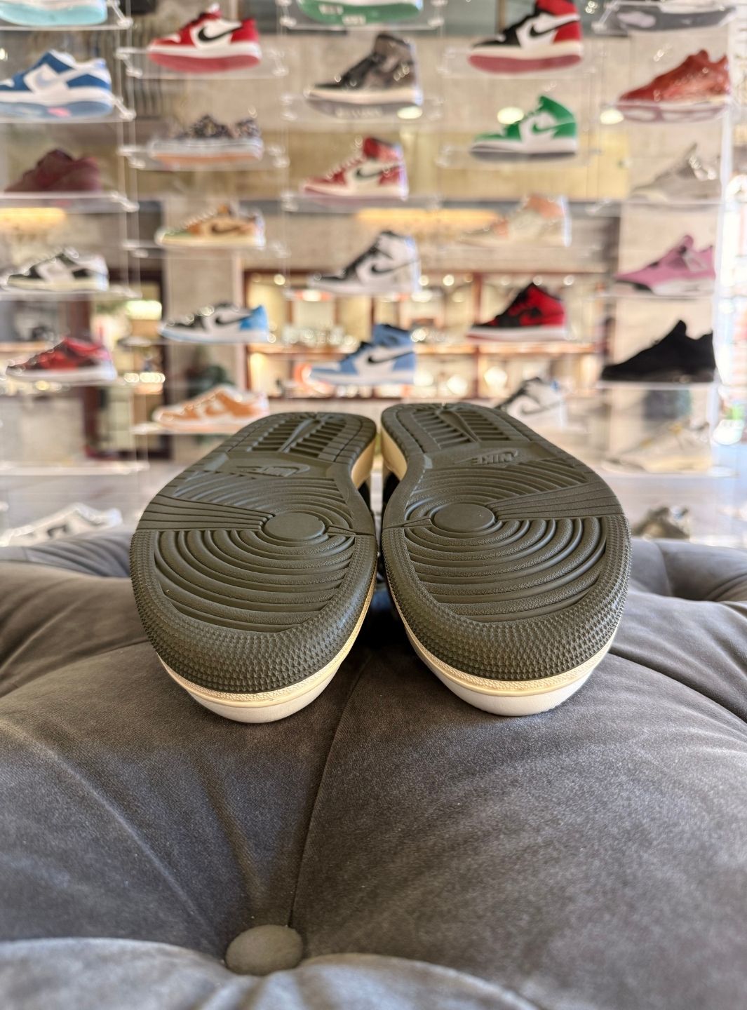 Air Jordan 1 Retro Low OG SP Travis Scott Olive - Usato 9.5/10
