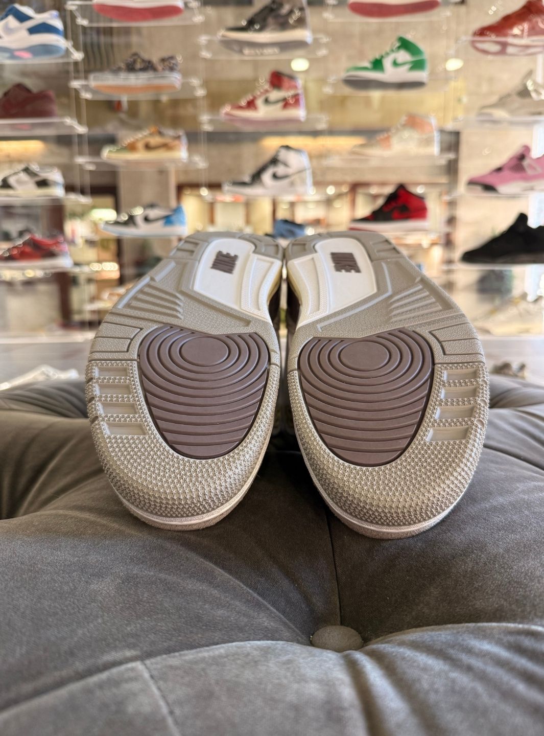 Air Jordan 3 Retro SP A Ma Maniére - Sneakers Usate | ResellZone