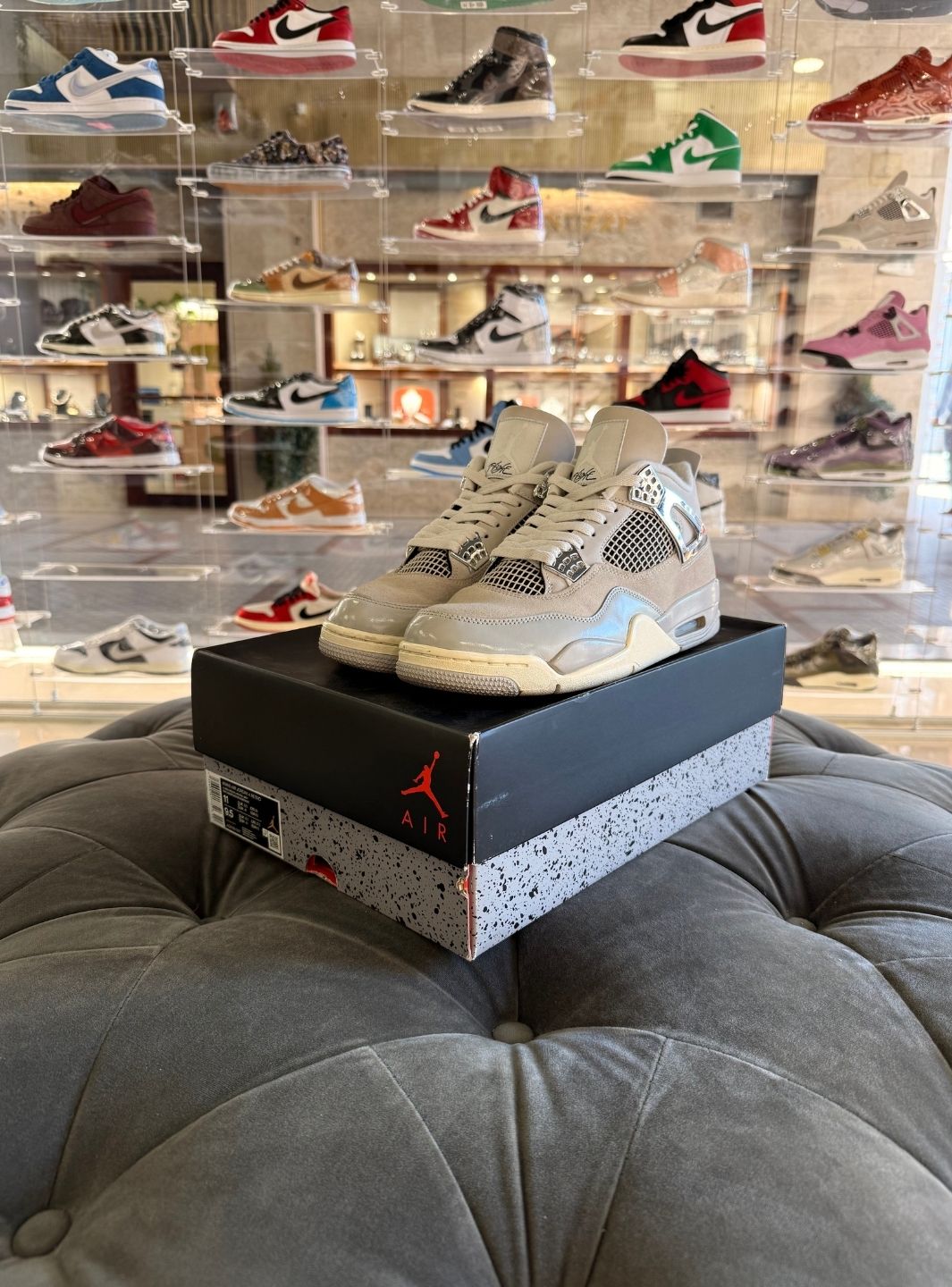 Air Jordan 4 Retro Frozen Moments - Sneakers Usate | ResellZone