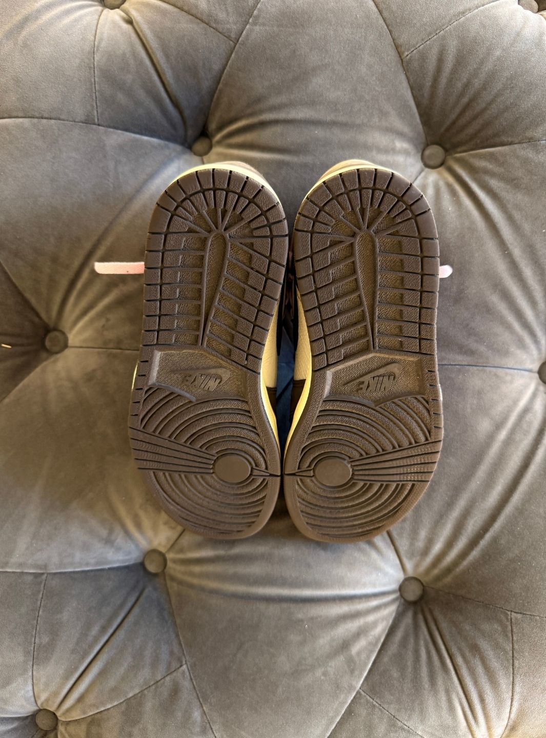 Air Jordan 1 Retro High OG SP Travis Scott Mocha - Usato 8.5/10