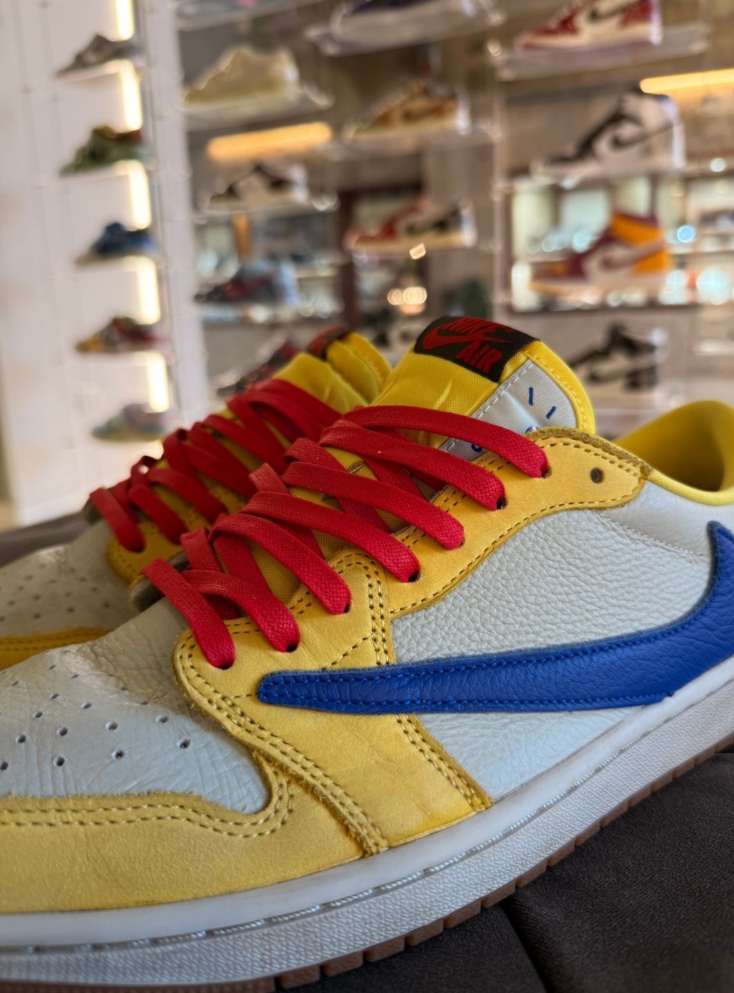 Air Jordan 1 Retro Low OG SP Travis Scott Canary - Usato 8.5/10