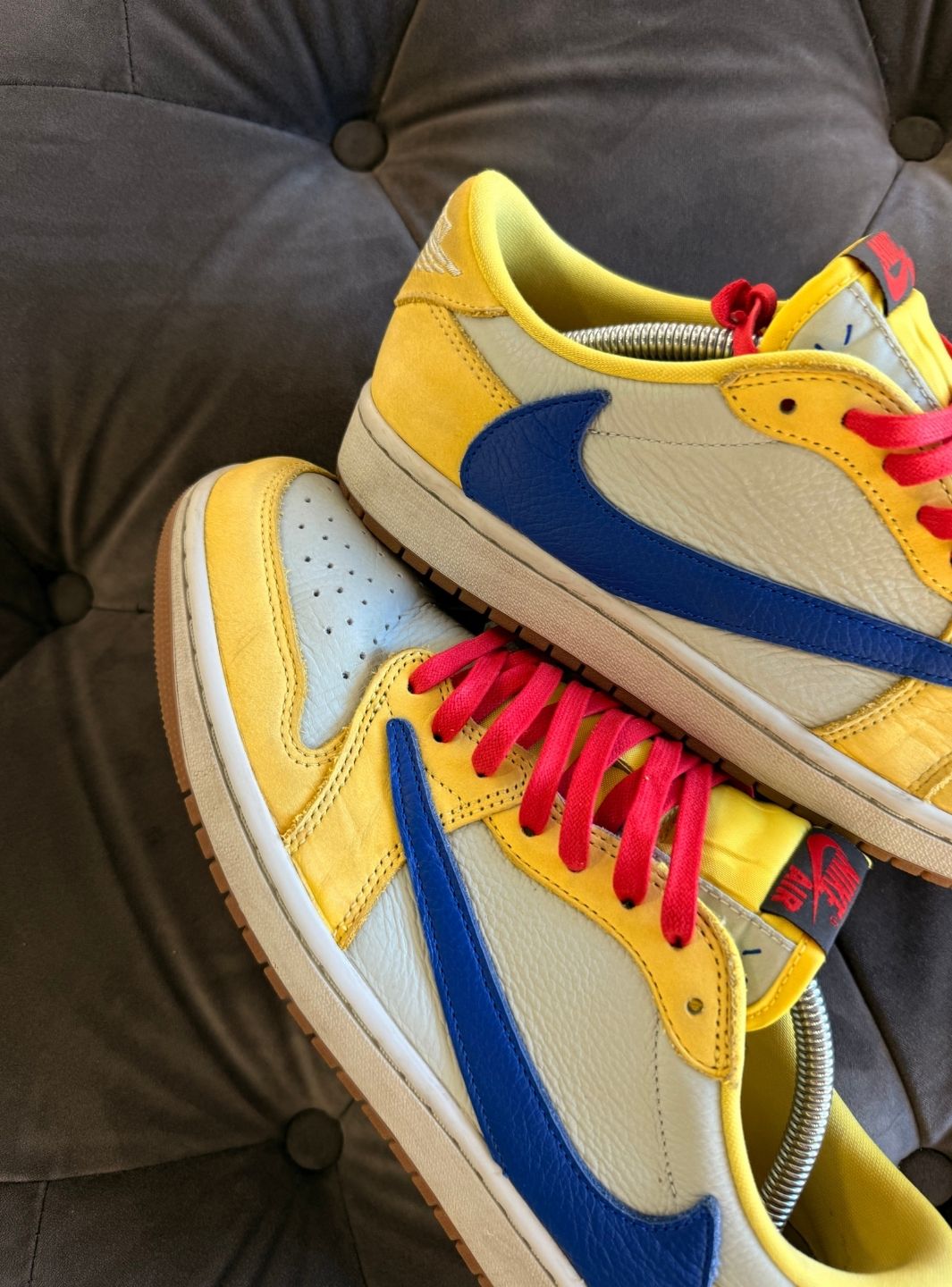 Air Jordan 1 Retro Low OG SP Travis Scott Canary - Usato 8.5/10
