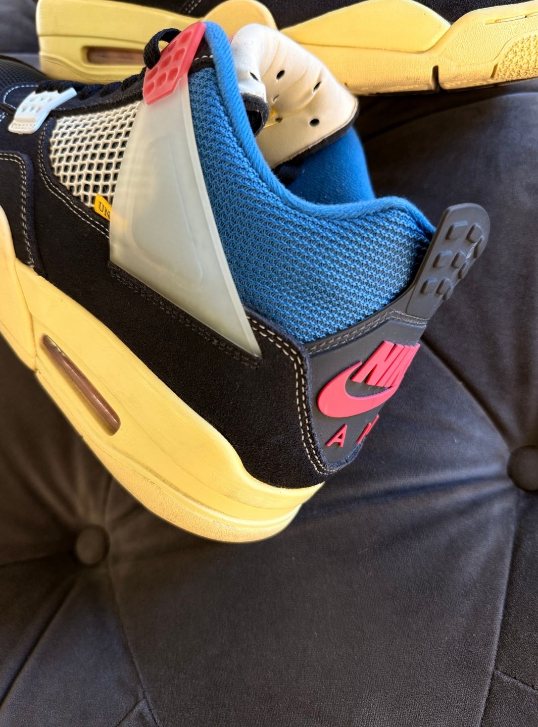 Air Jordan 4 Retro Union Off Noir - Usato 9.5/10