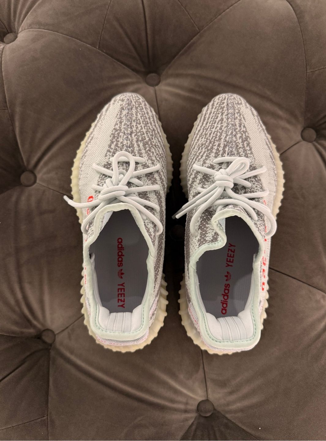 Adidas Yeezy Boost 350 V2 Blue Tint - Sneakers Usate | ResellZone