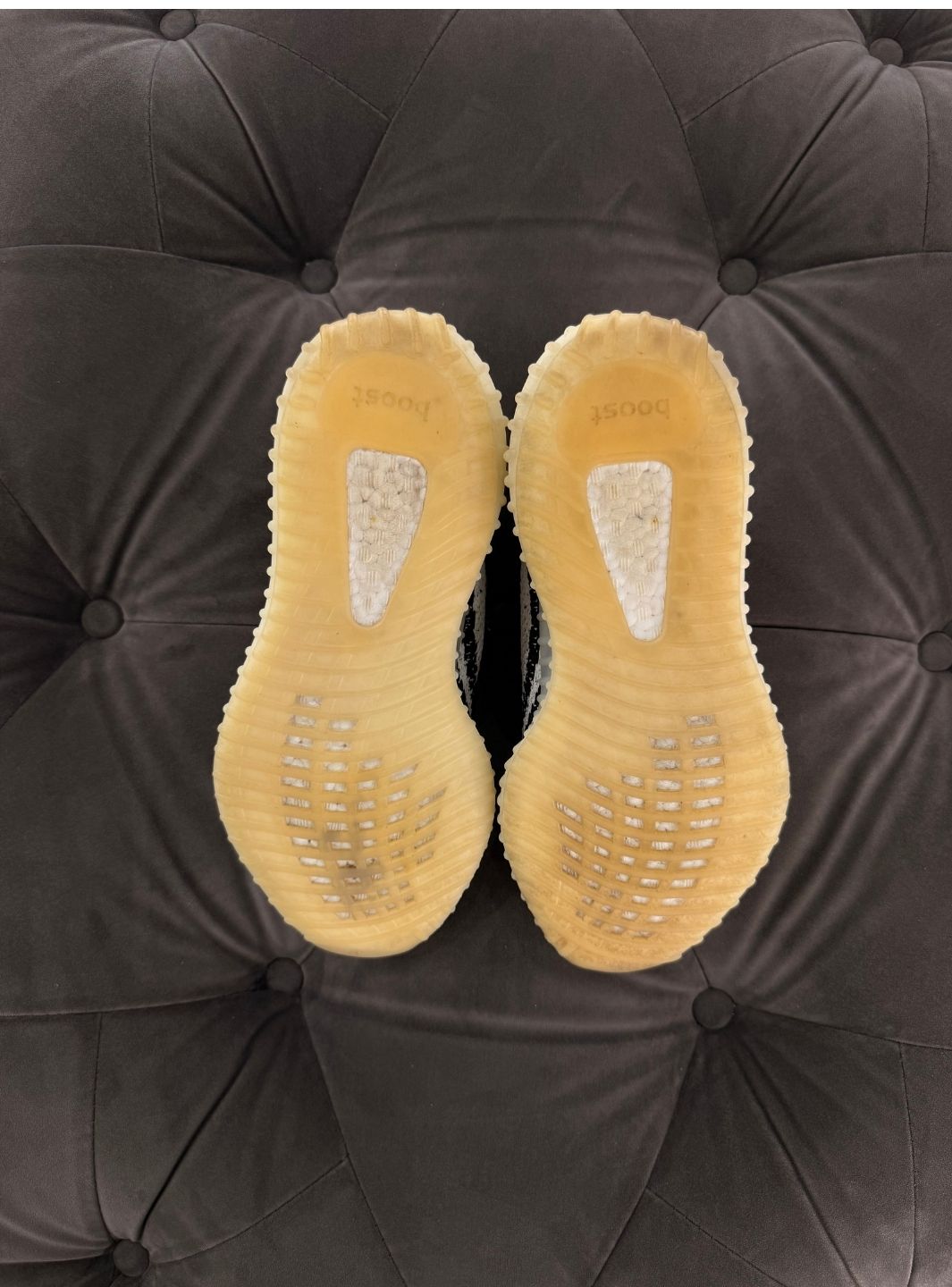 Adidas Yeezy Boost 350 V2 Zebra - Sneakers Usate | ResellZone