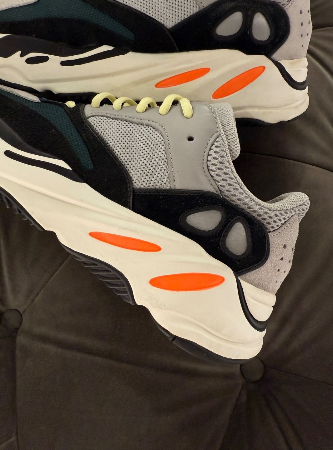 Adidas Yeezy Boost 700 Wave Runner - Sneakers Usate | ResellZone