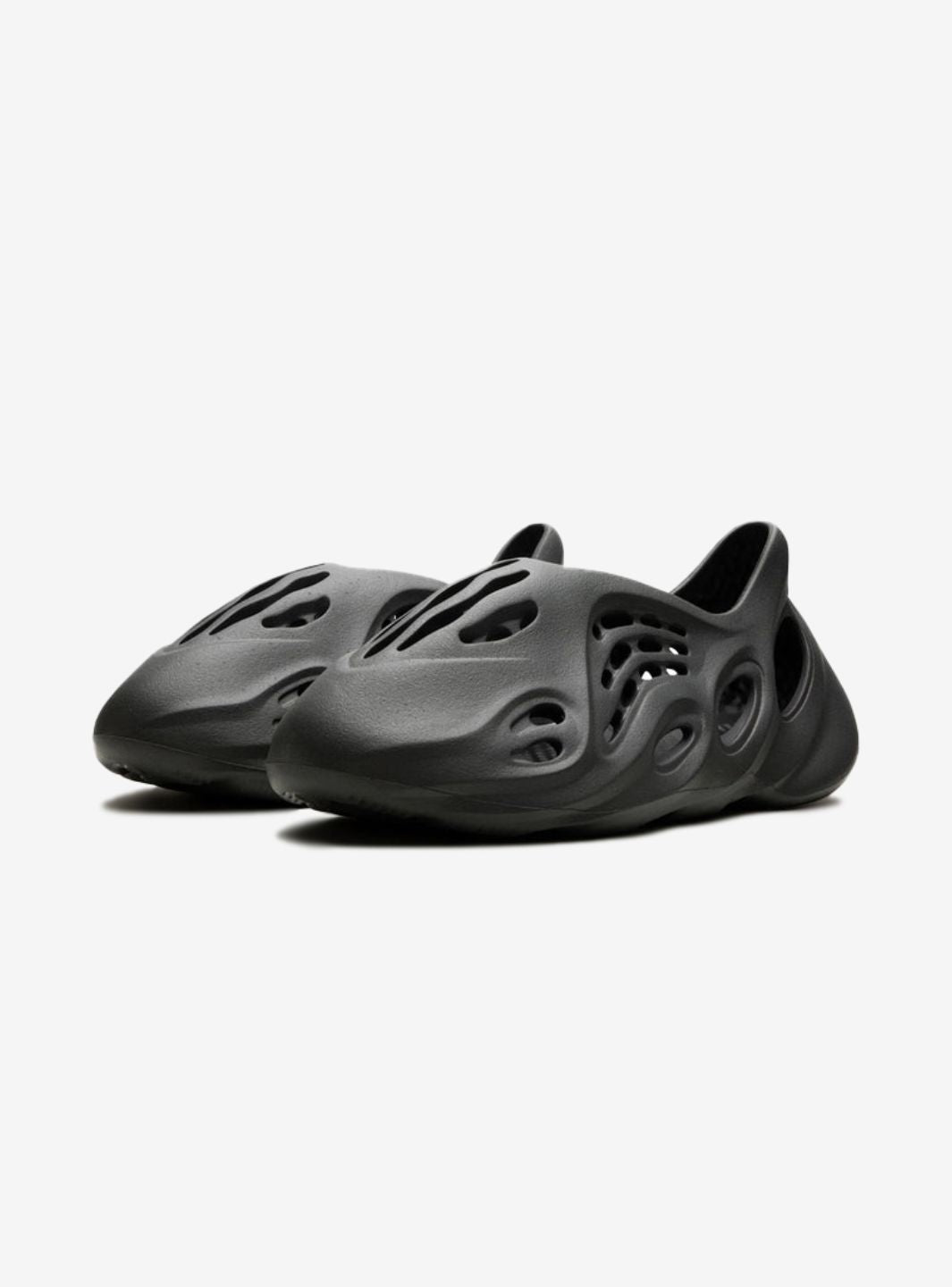 Adidas Yeezy Foam RNNR Carbon - IG5349 | ResellZone