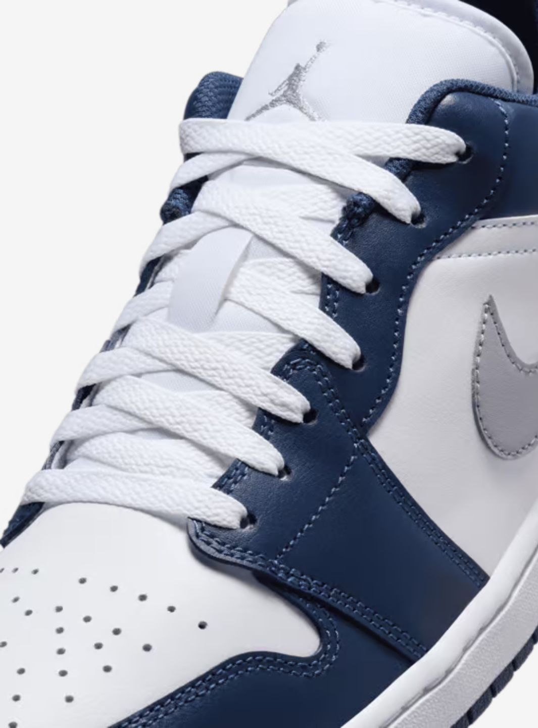 Air Jordan 1 Low Midnight Navy Wolf Grey - 553560-141 | ResellZone
