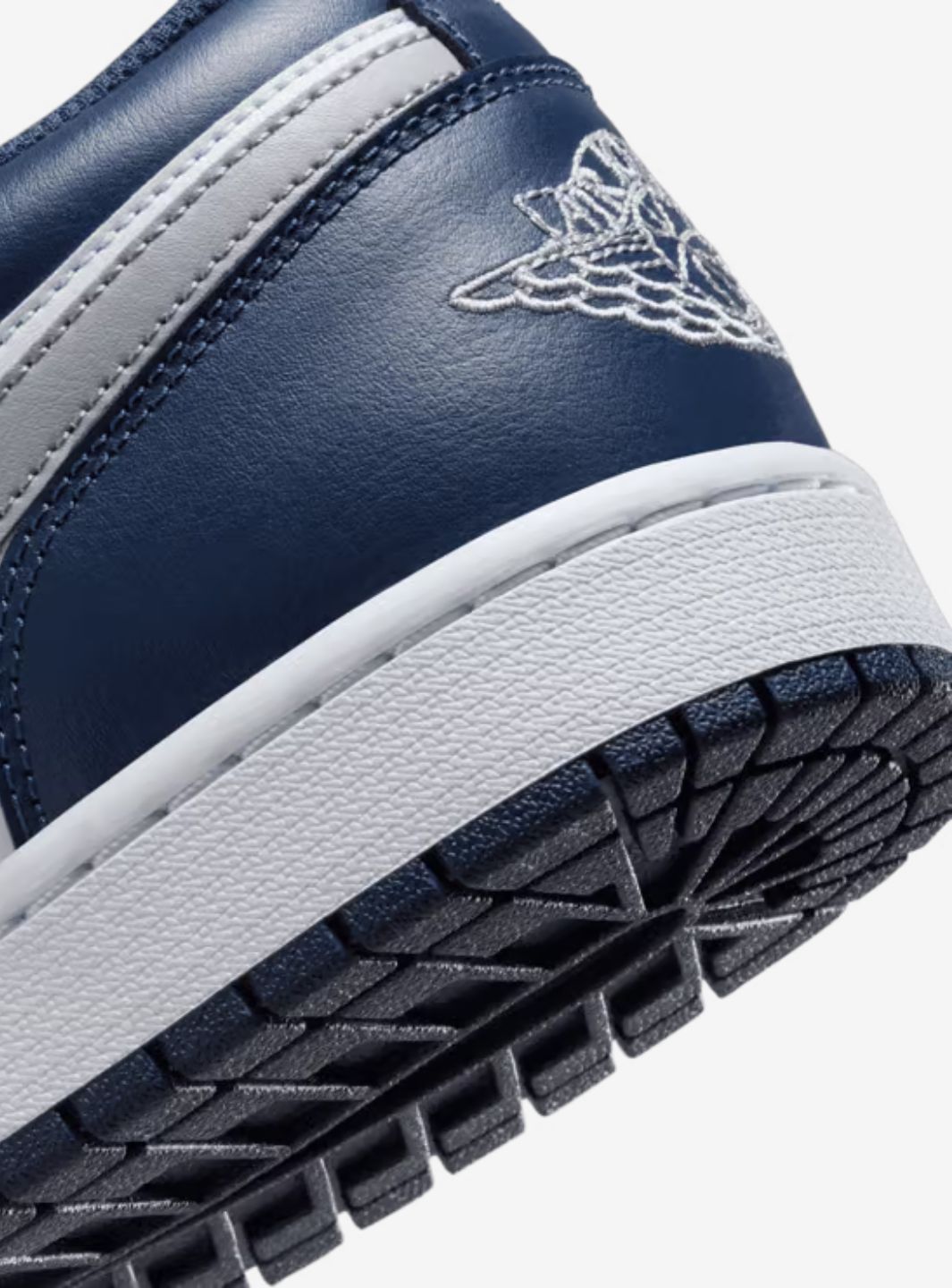 Air Jordan 1 Low Midnight Navy Wolf Grey - 553560-141 | ResellZone