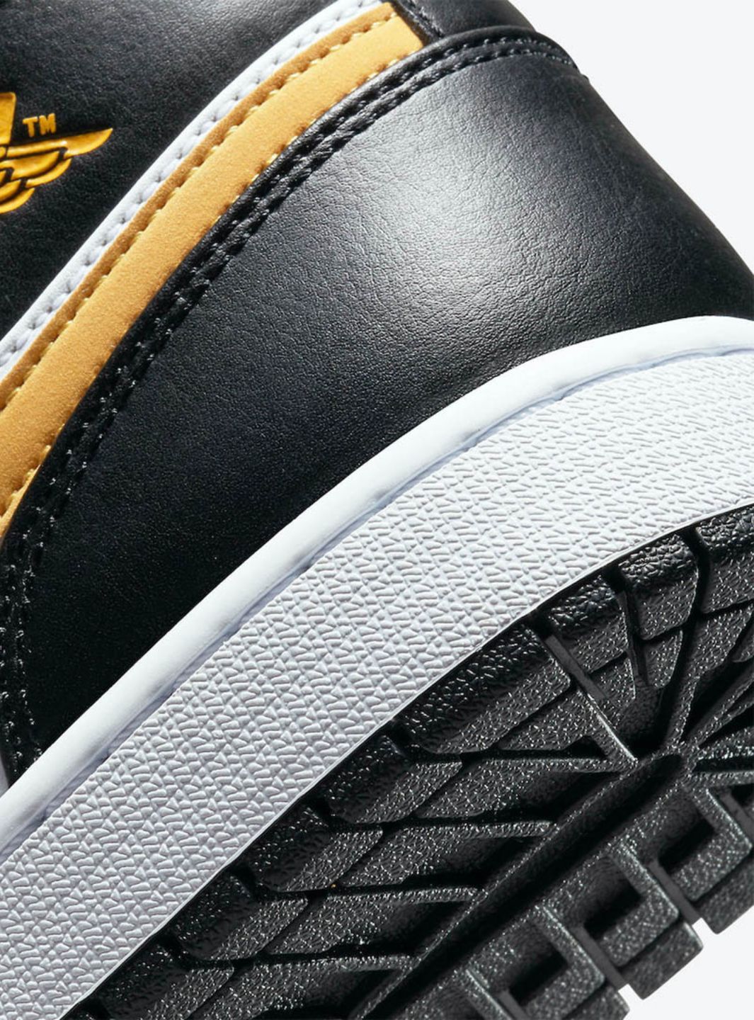 Air Jordan 1 Mid White Pollen Black - 554724-177 | ResellZone