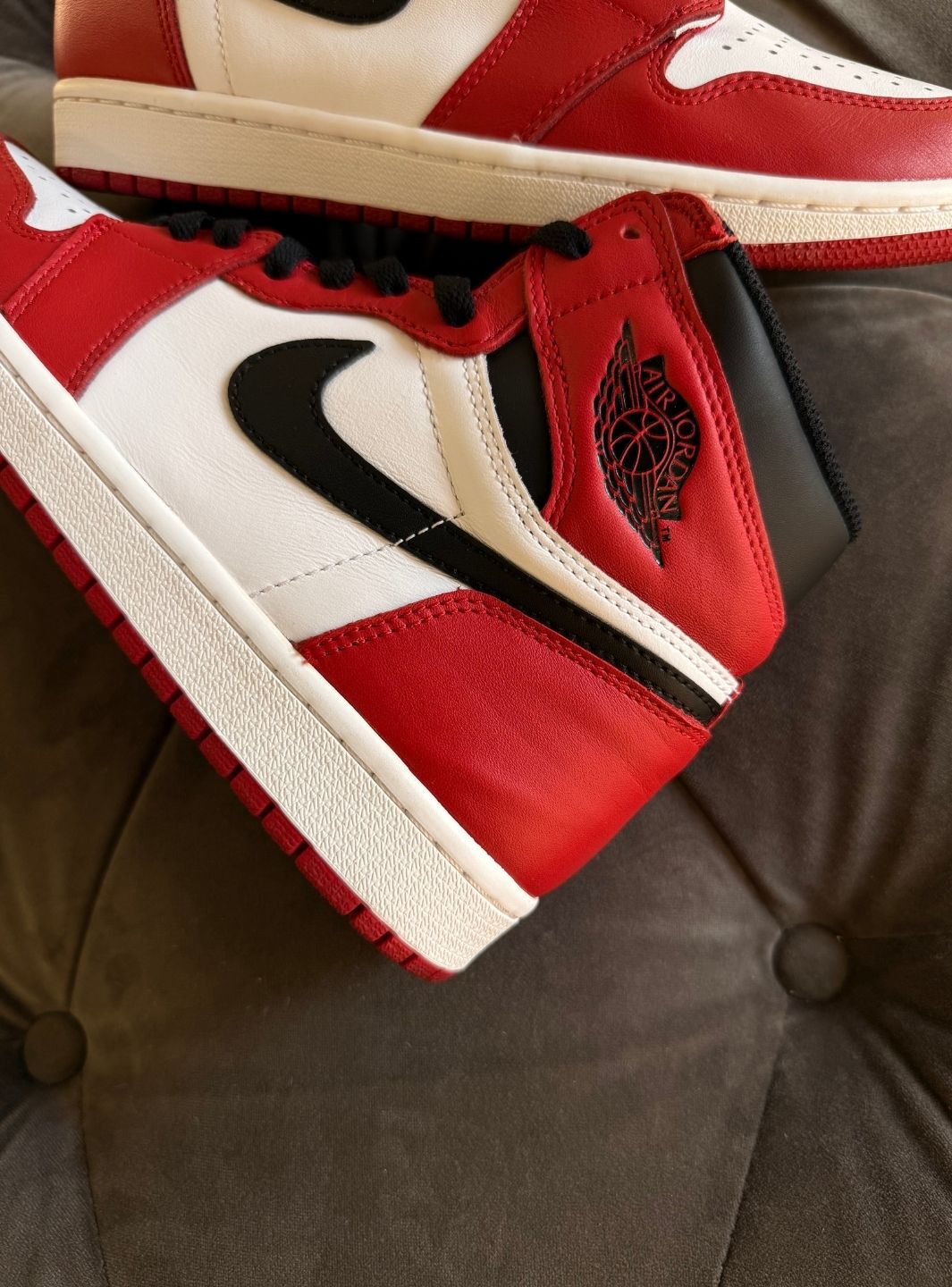 Air Jordan 1 Retro High Chicago (2015) - Sneakers Usate | ResellZone
