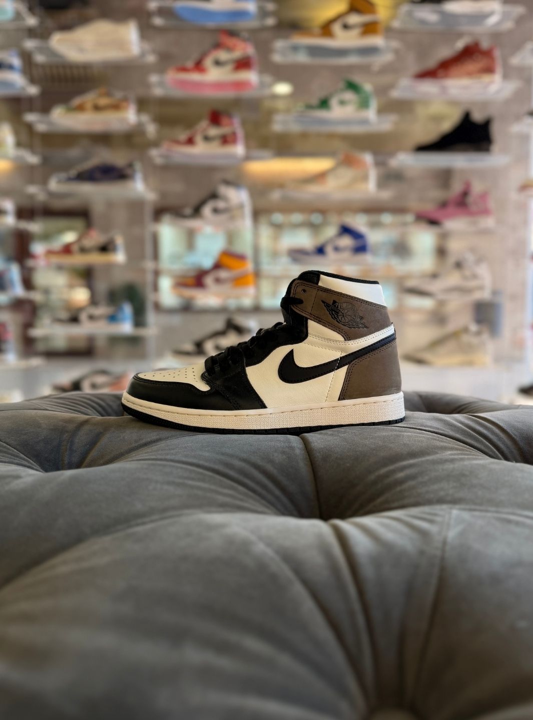 Air Jordan 1 Retro High Dark Mocha - Sneakers Usate | ResellZone