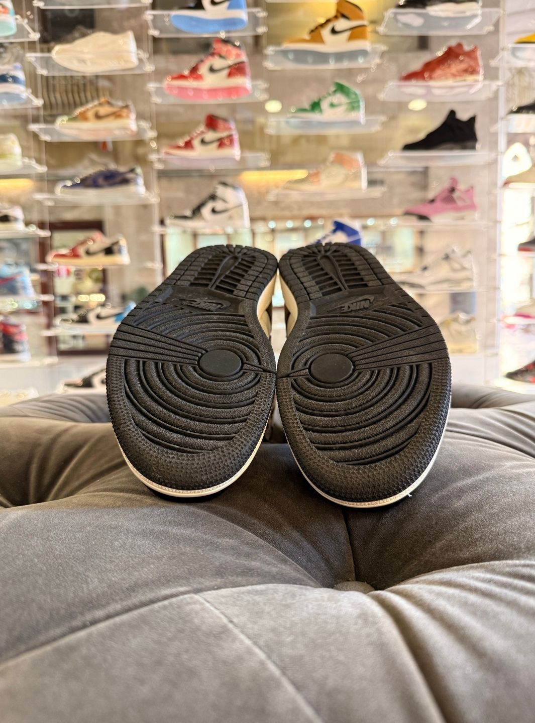 Air Jordan 1 Retro High Dark Mocha - Sneakers Usate | ResellZone