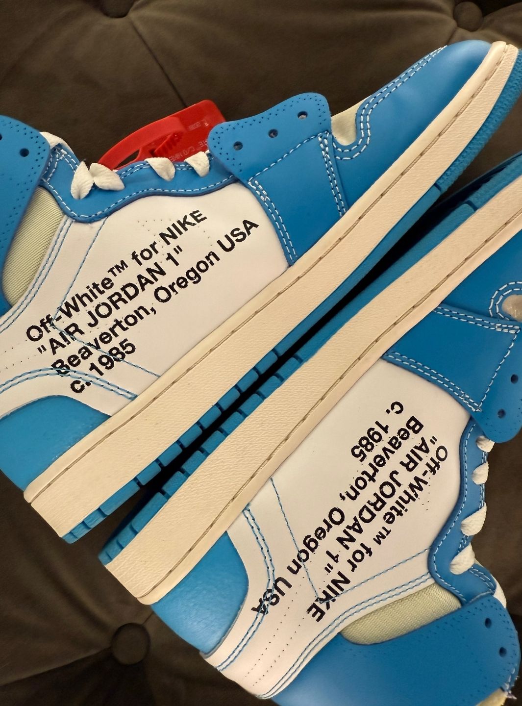 Air Jordan 1 Retro High Off-White University Blue - Sneakers Usate | ResellZone