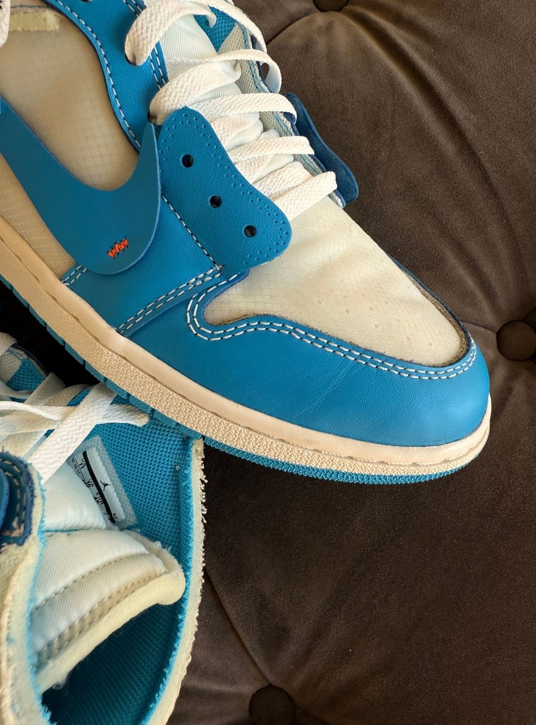 Air Jordan 1 Retro High Off-White University Blue - Sneakers Usate | ResellZone