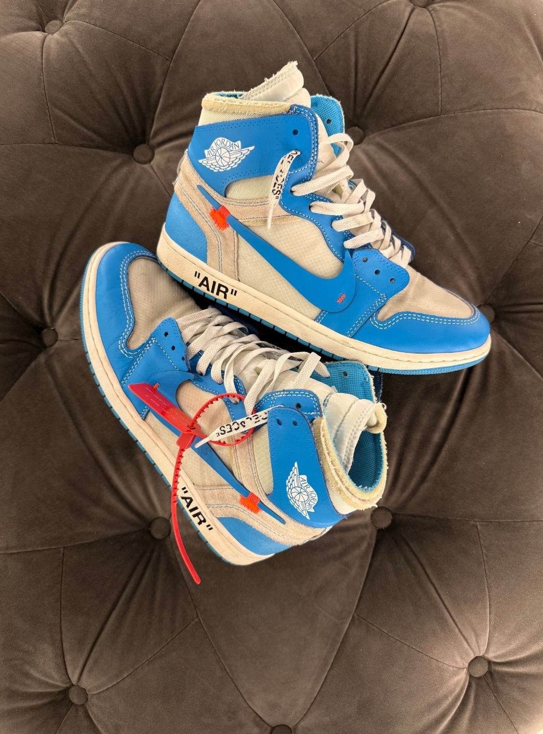 Air Jordan 1 Retro High Off-White University Blue - Sneakers Usate | ResellZone