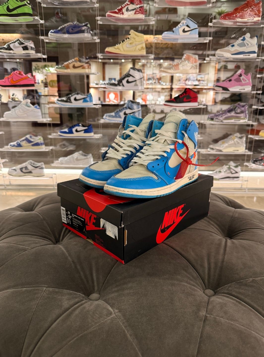 Air Jordan 1 Retro High Off-White University Blue - Sneakers Usate | ResellZone