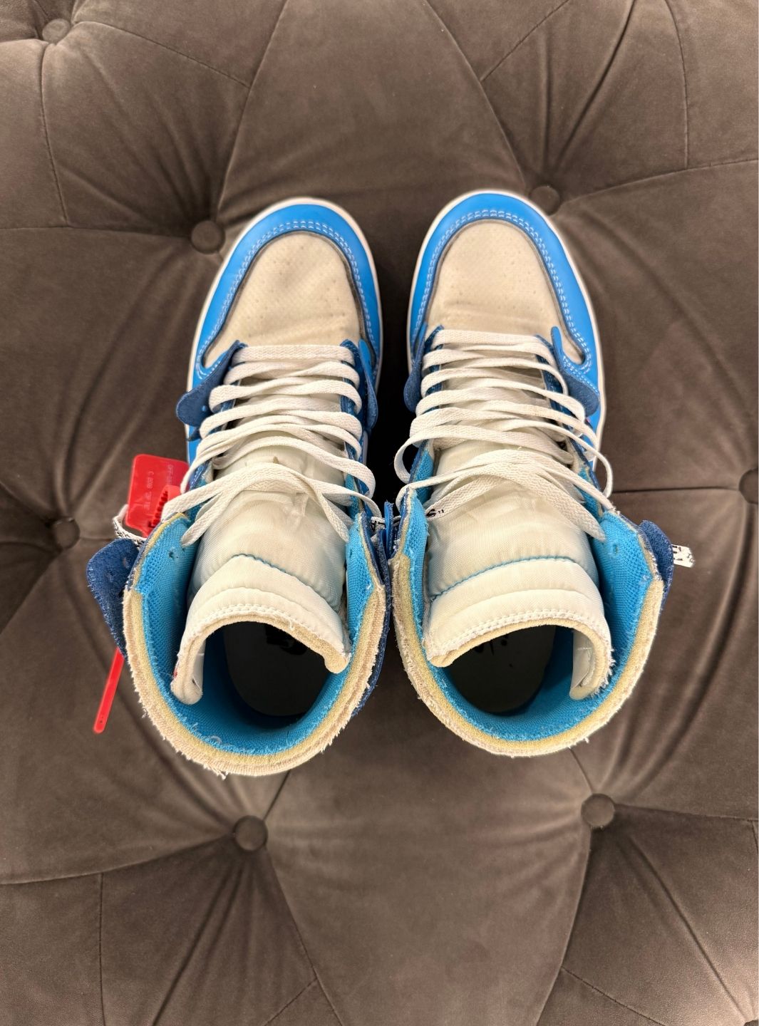 Air Jordan 1 Retro High Off-White University Blue - Sneakers Usate | ResellZone