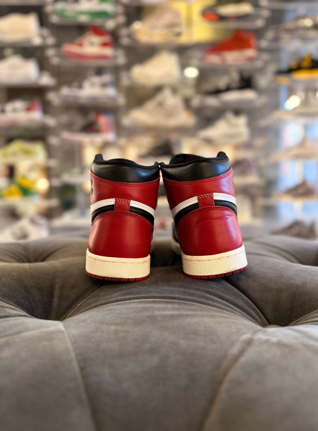 Air Jordan 1 Retro High OG Black Toe Reimagined - Sneakers Usate | ResellZone