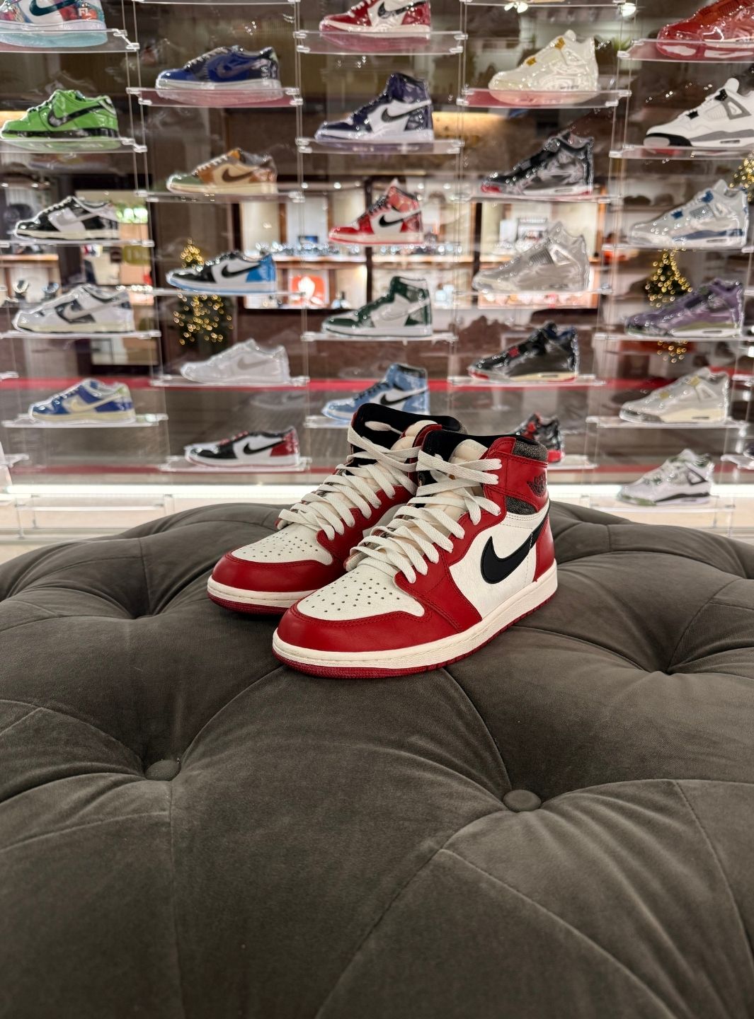 Air Jordan 1 Retro High OG Chicago Lost and Found - Sneakers Usate | ResellZone