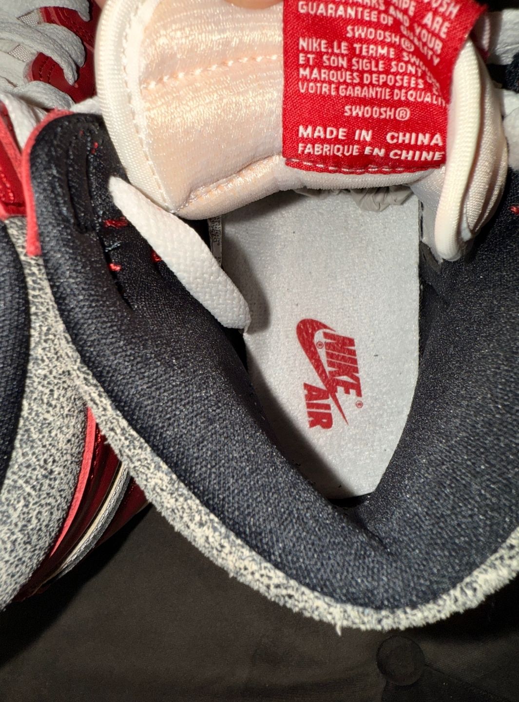 Air Jordan 1 Retro High OG Chicago Lost and Found - Sneakers Usate | ResellZone