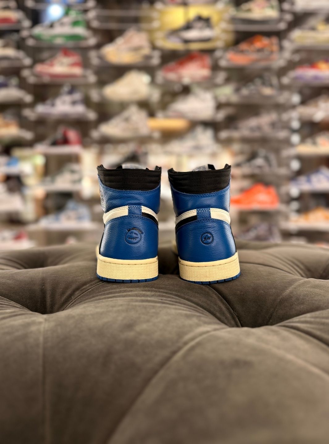 Air Jordan 1 Retro High OG SP Fragment x Travis Scott - Sneakers Usate | ResellZone