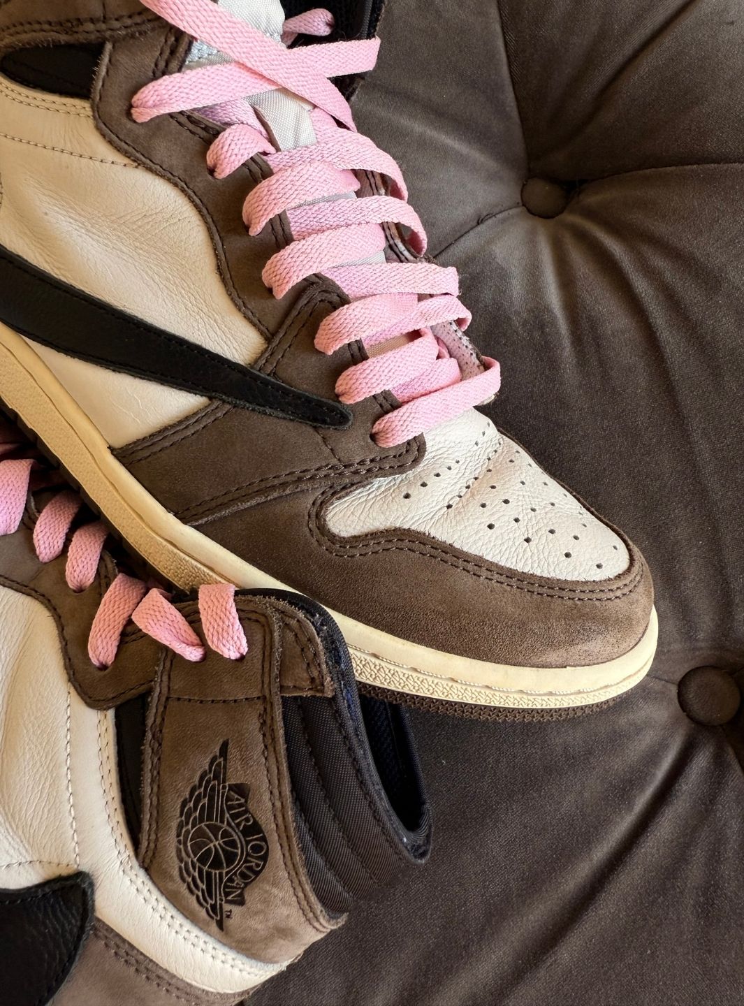 Air Jordan 1 Retro High OG SP Travis Scott Mocha - Sneakers Usate | ResellZone
