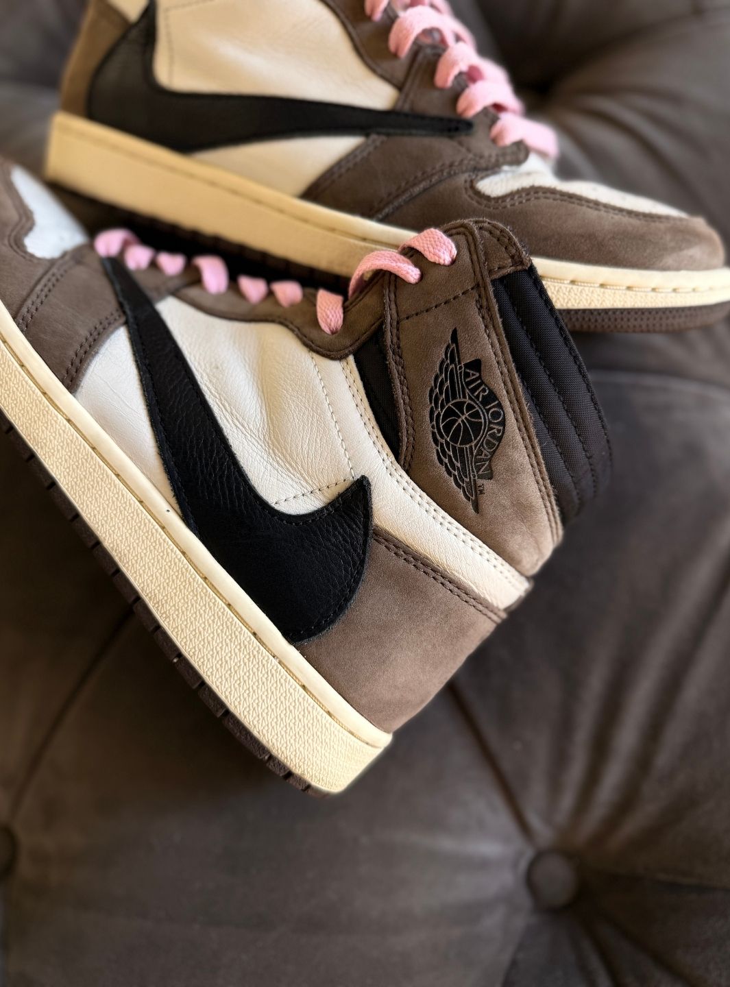 Air Jordan 1 Retro High OG SP Travis Scott Mocha - Sneakers Usate | ResellZone