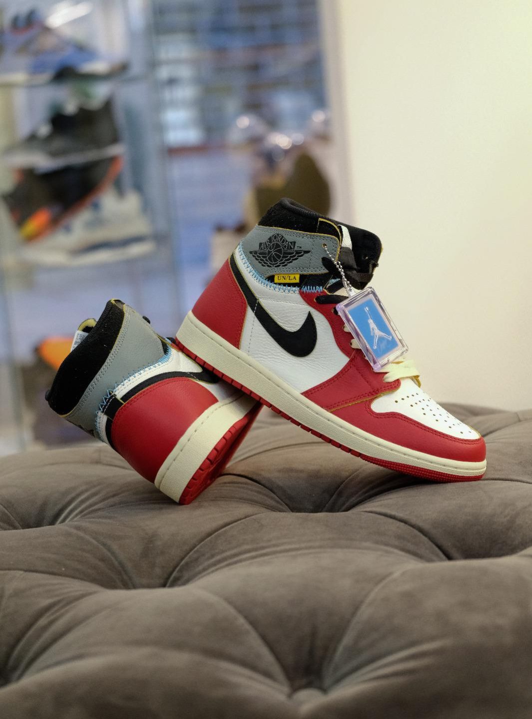 Air Jordan 1 Retro High OG SP Union LA Chicago Shadow - HV8563-600 | ResellZone