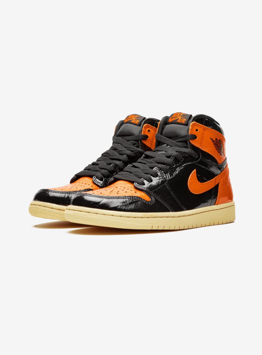 Air Jordan 1 Retro High Shattered Backboard 3.0 - 555088-028 | ResellZone