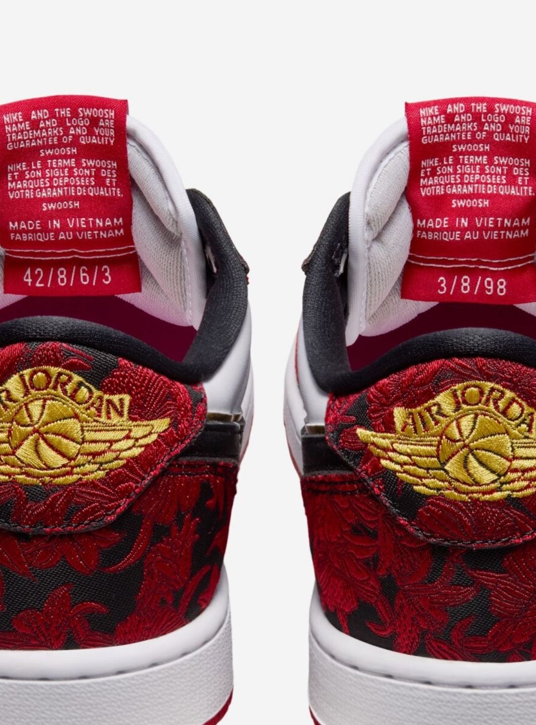 Air Jordan 1 Retro Low OG Last Dance at the Garden - IR0088-001 | ResellZone