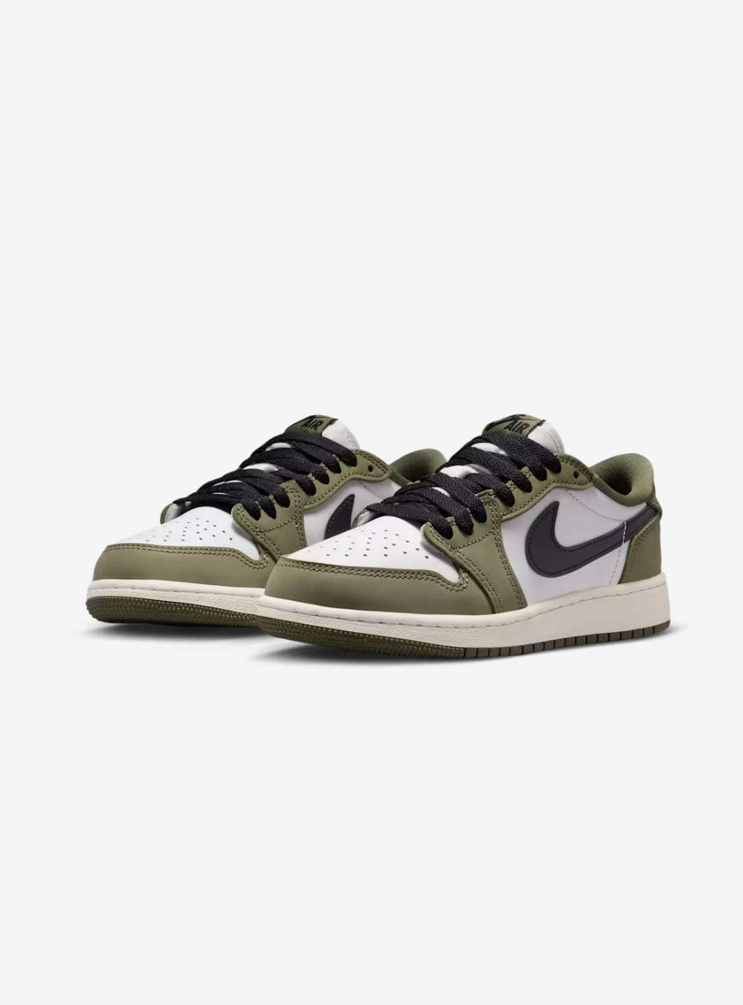 Air Jordan 1 Retro Low OG Medium Olive (GS) - HQ6999-200 | ResellZone