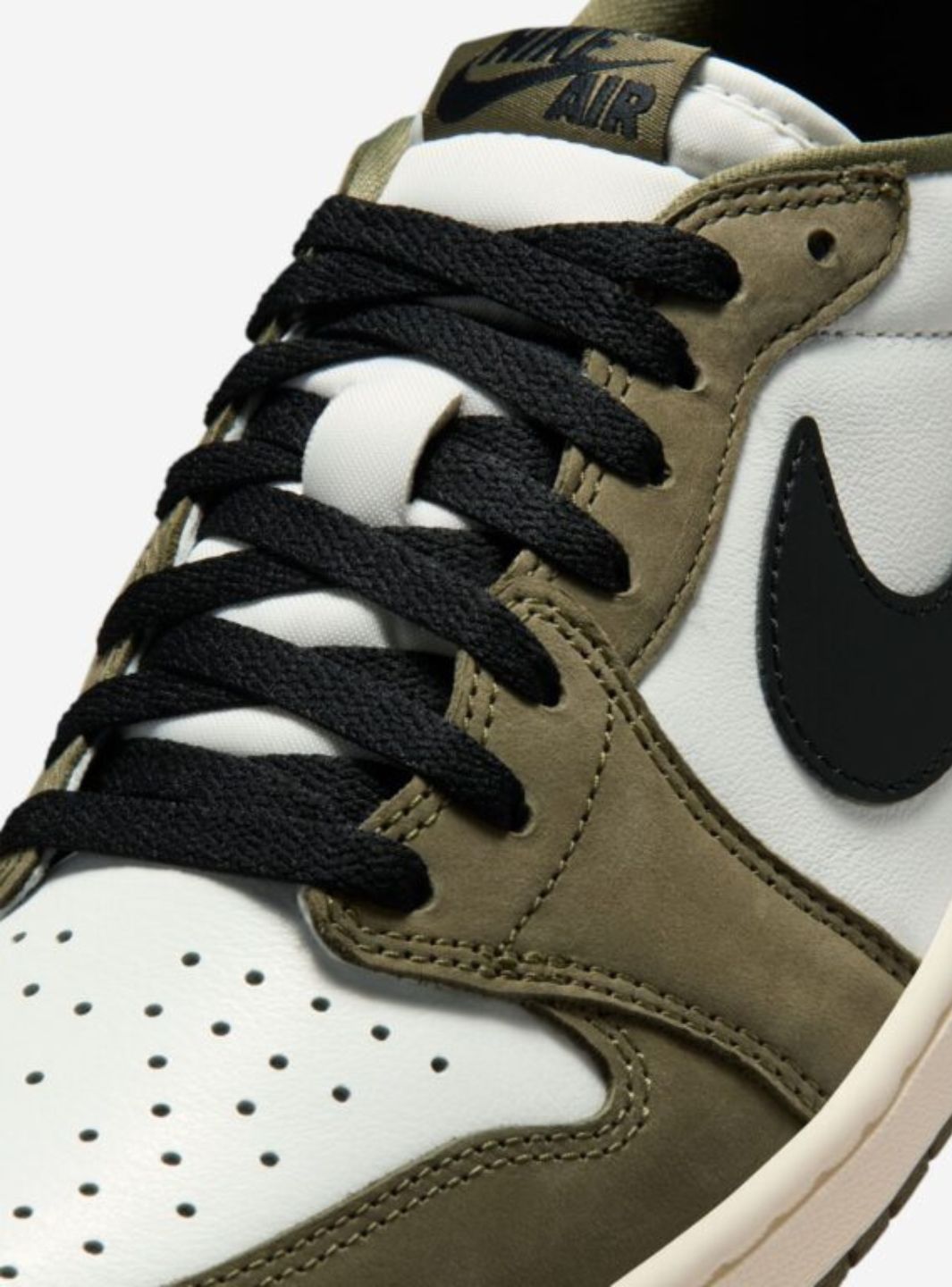 Air Jordan 1 Retro Low OG Medium Olive - HQ6998-200 | ResellZone