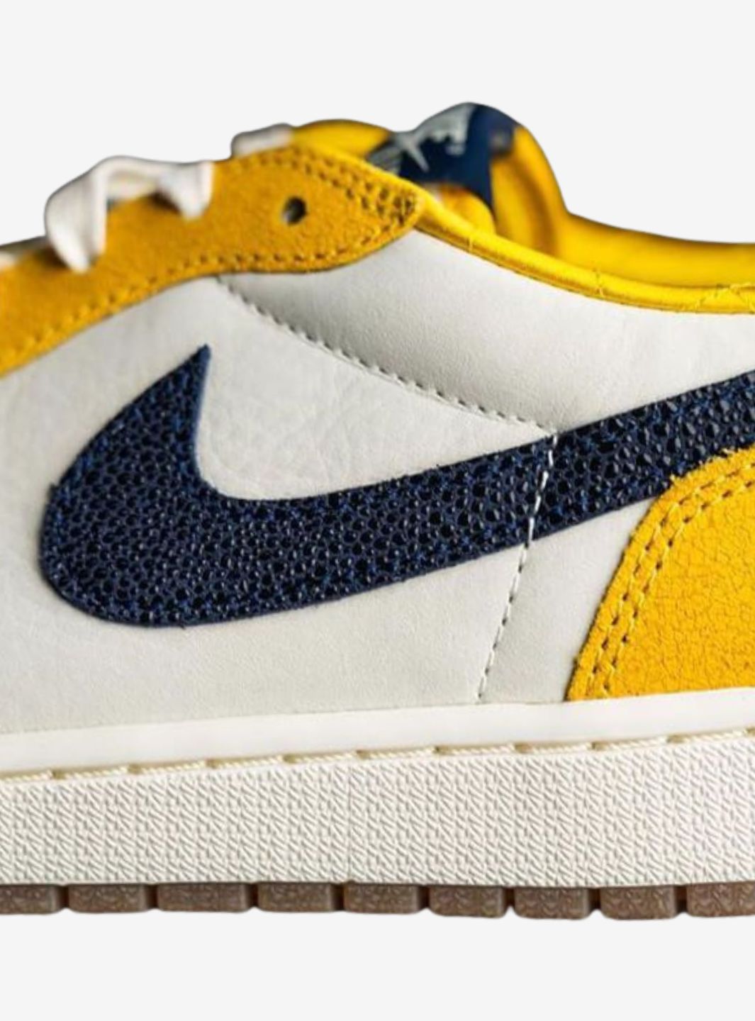 Air Jordan 1 Retro Low OG Michigan PE (2023) - FQ4116-1521526 XC | ResellZone