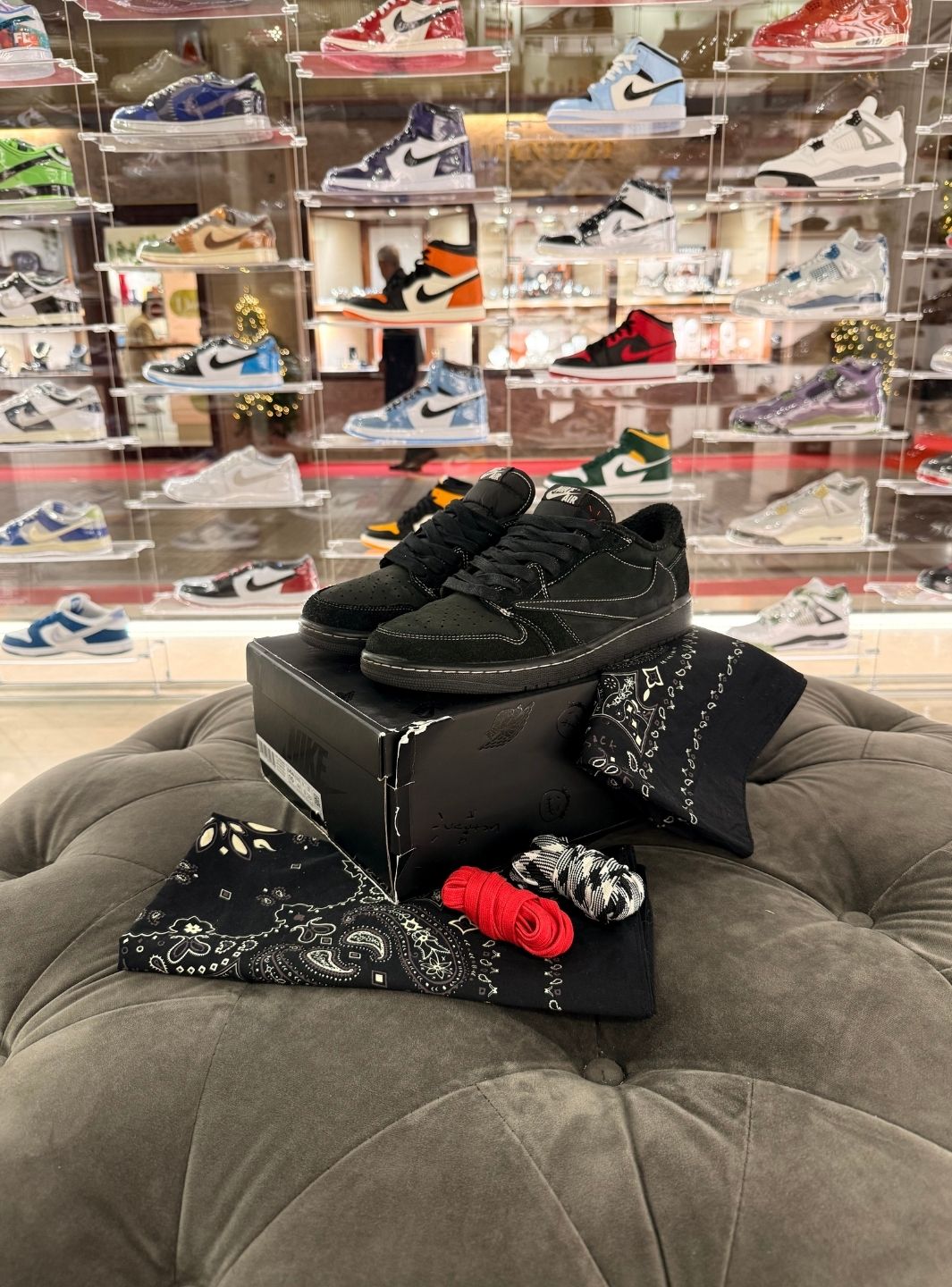 Air Jordan 1 Retro Low OG SP Travis Scott Black Phantom - Sneakers Usate | ResellZone