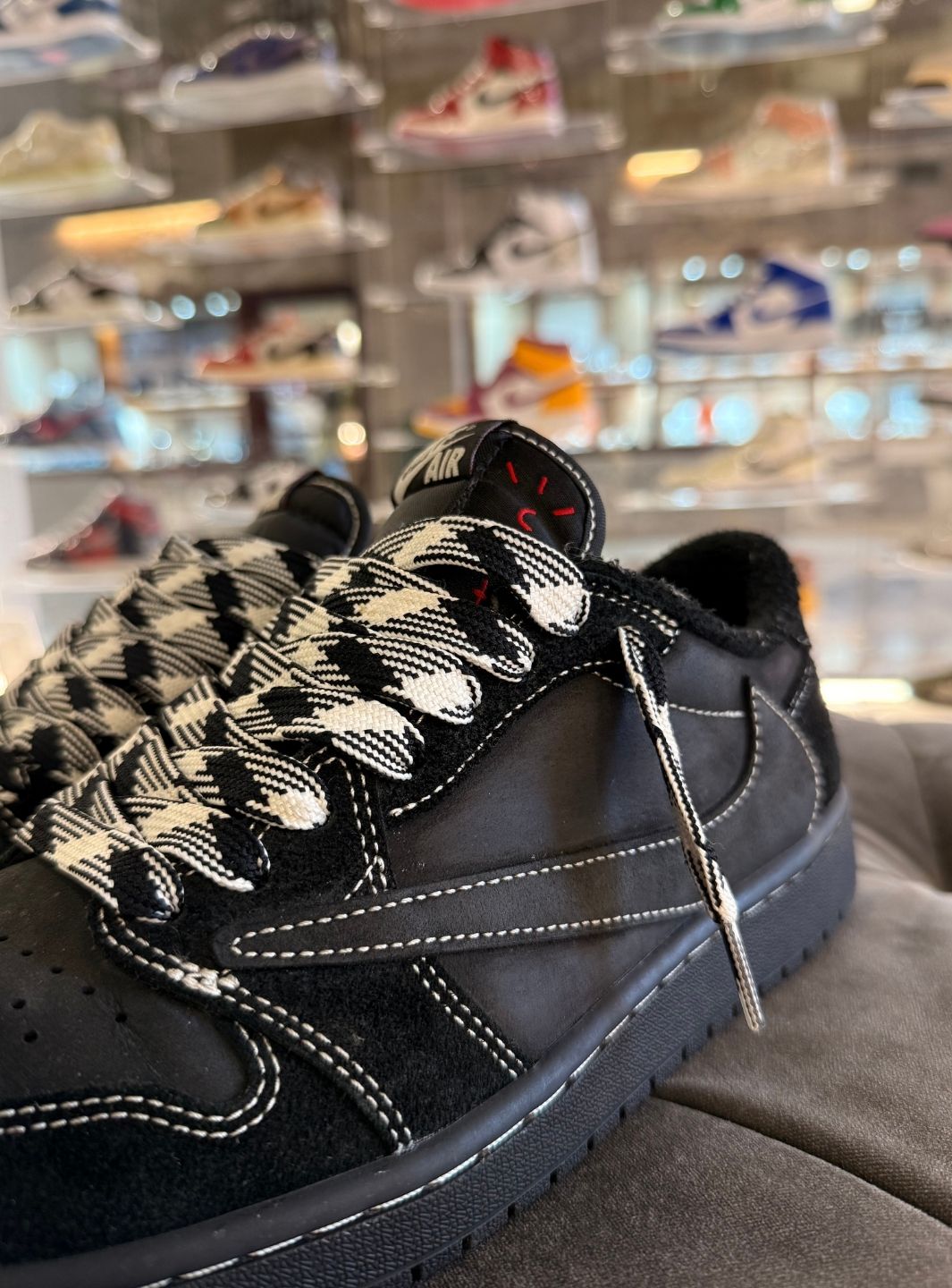 Air Jordan 1 Retro Low OG SP Travis Scott Black Phantom - Sneakers Usate | ResellZone