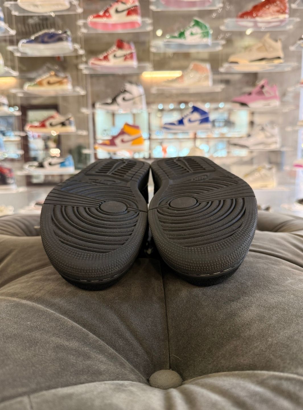 Air Jordan 1 Retro Low OG SP Travis Scott Black Phantom - Sneakers Usate | ResellZone