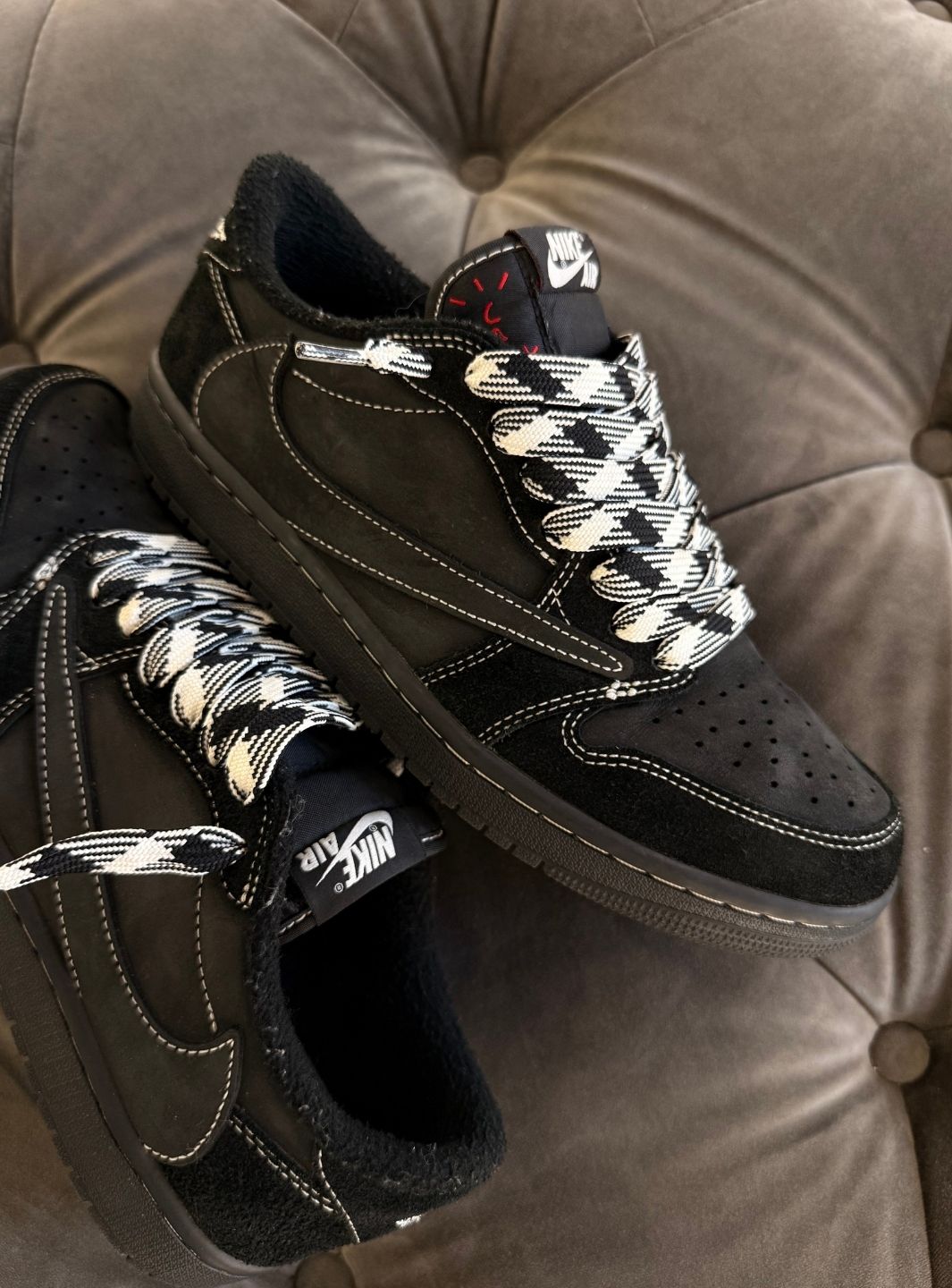 Air Jordan 1 Retro Low OG SP Travis Scott Black Phantom - Sneakers Usate | ResellZone