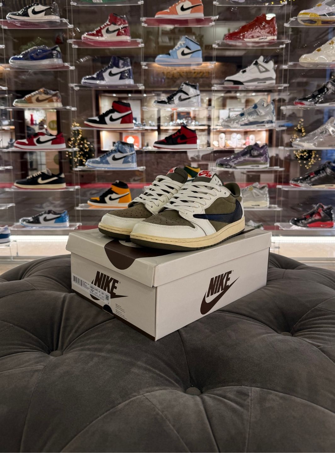 Air Jordan 1 Retro Low OG SP Travis Scott Medium Olive - Sneakers Usate | ResellZone