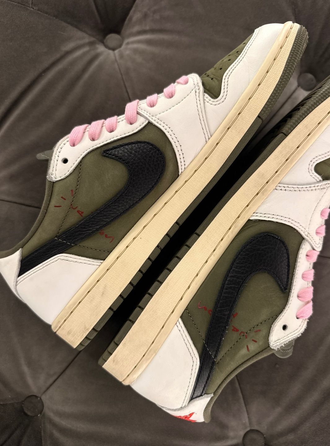 Air Jordan 1 Retro Low OG SP Travis Scott Medium Olive - Sneakers Usate | ResellZone