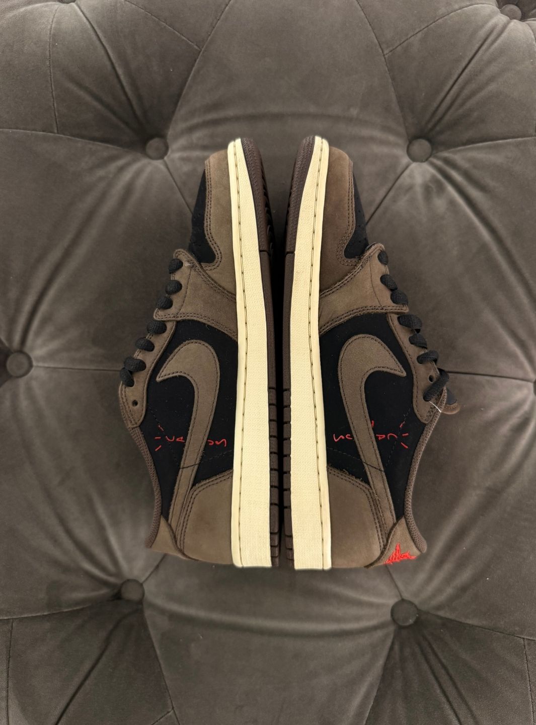 Air Jordan 1 Retro Low OG SP Travis Scott Mocha - Sneakers Usate | ResellZone