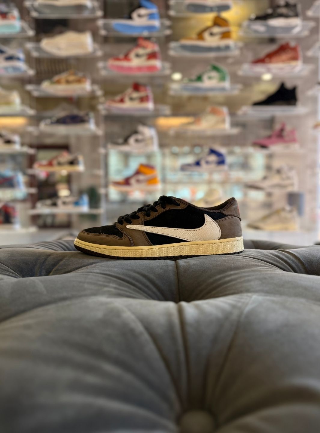 Air Jordan 1 Retro Low OG SP Travis Scott Mocha - Sneakers Usate | ResellZone