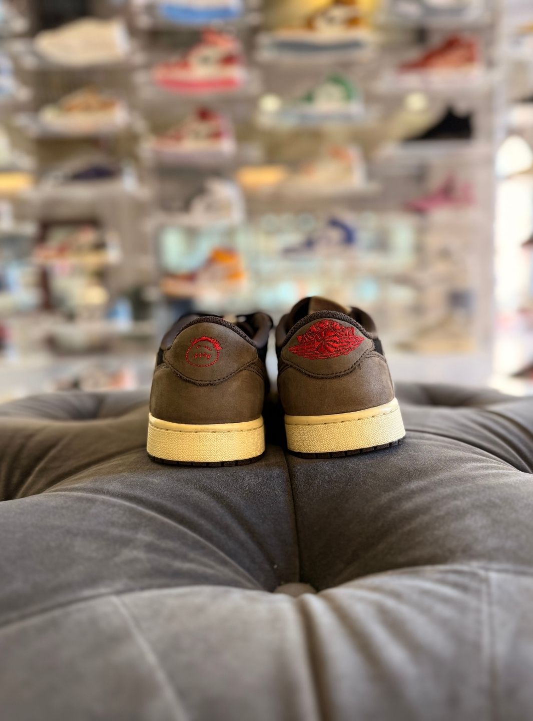Air Jordan 1 Retro Low OG SP Travis Scott Mocha - Sneakers Usate | ResellZone