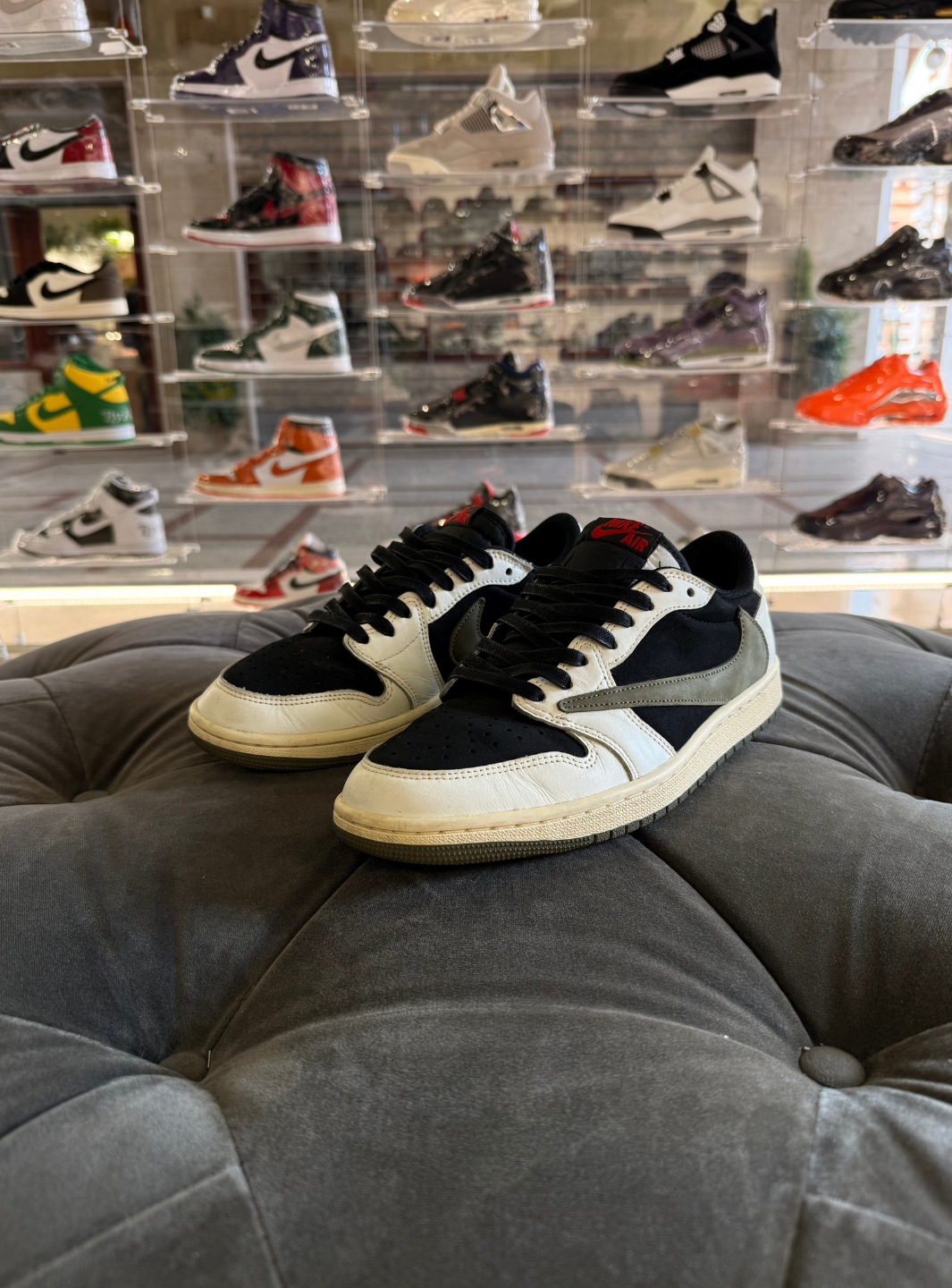 Air Jordan 1 Retro Low OG SP Travis Scott Olive - Sneakers Usate | ResellZone