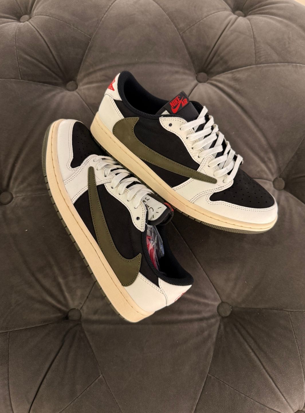Air Jordan 1 Retro Low OG SP Travis Scott Olive - Sneakers Usate | ResellZone